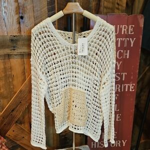 Chic Open-Knit Cream V-Neck Sweater